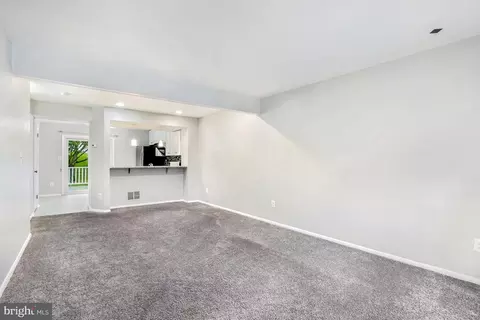 Living - 3 Jack Pine Pl, Nottingham, MD 21236 photo 2 of 4