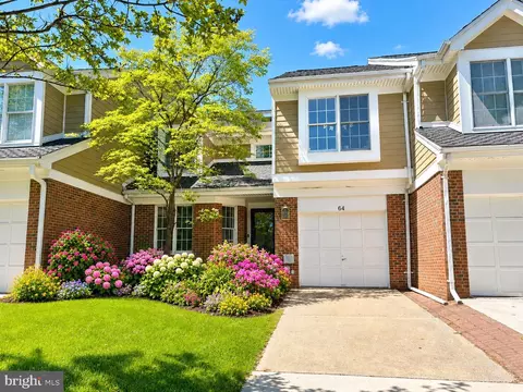 64 River Oaks Cir, Pikesville, MD 21208