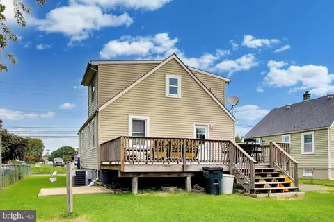 Exterior - 87 Wise Ave, Dundalk, MD 21222 photo 6 of 9