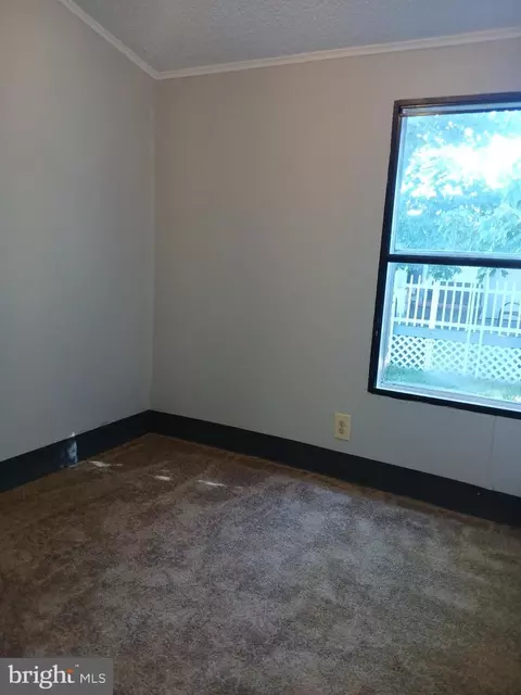 114 Roundup Rd, Middle River, MD 21220 photo 18