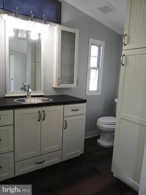114 Roundup Rd, Middle River, MD 21220 photo 4