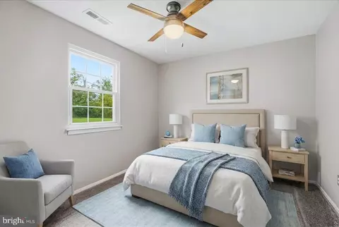 Bedroom - 7165 Fairbrook Rd, Windsor Mill, MD 21244 photo 3 of 5
