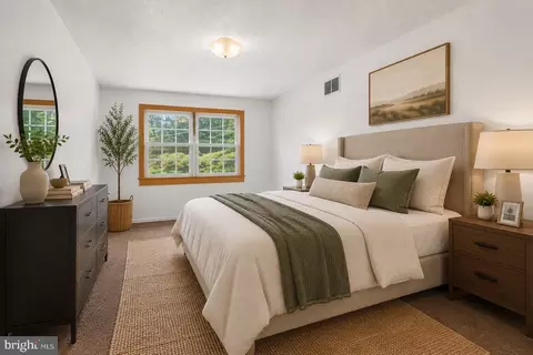 Bedroom - 2 Palo Ct, Halethorpe, MD 21227 photo 3 of 7