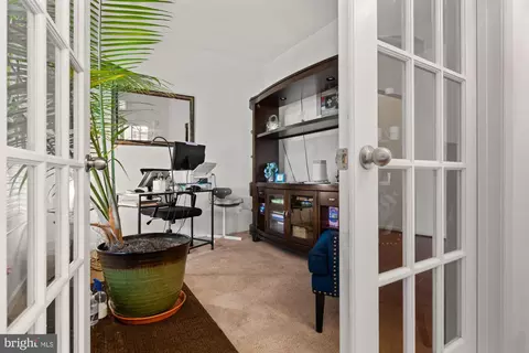 Entry Way - 1932 Rushley Rd, Baltimore, MD 21234 photo 4 of 18