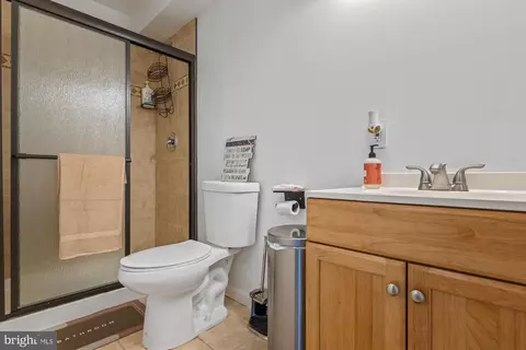 Bath - 1932 Rushley Rd, Baltimore, MD 21234 photo 4 of 4