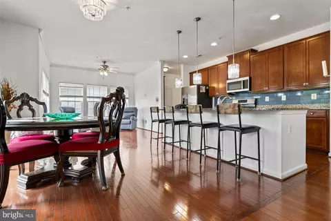 Dining - 1932 Rushley Rd, Baltimore, MD 21234 photo 2 of 3