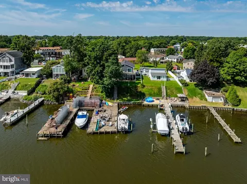 View/Area - 174 E Kingston Park Ln, Middle River, MD 21220 photo 2 of 6