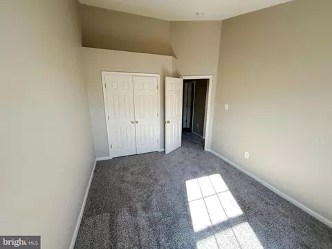 Bedroom - 877 Middle River Rd, Middle River, MD 21220 photo 5 of 5