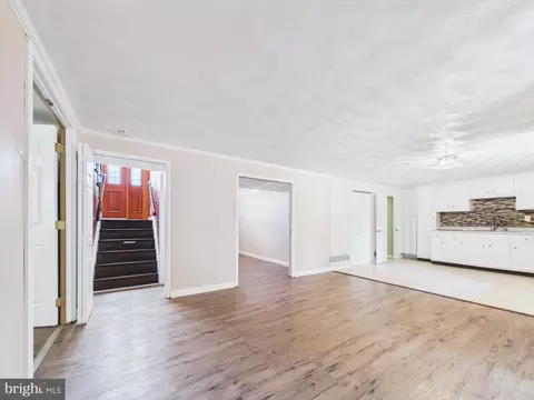 Living - 5127 Mcfaul Rd, Baltimore, MD 21206 photo 8 of 8