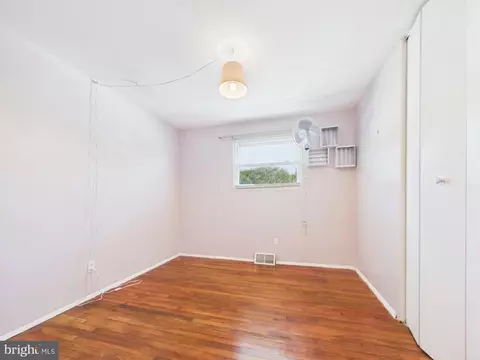 Bedroom - 5127 Mcfaul Rd, Baltimore, MD 21206 photo 7 of 13