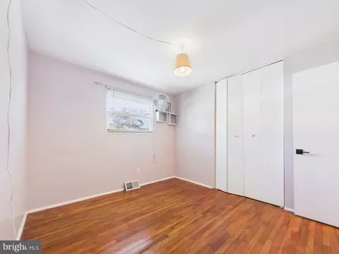 Bedroom - 5127 Mcfaul Rd, Baltimore, MD 21206 photo 8 of 13