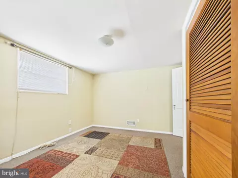 Bedroom - 5127 Mcfaul Rd, Baltimore, MD 21206 photo 12 of 13