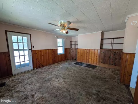 Living - 6090 Falls Rd, Baltimore, MD 21209 photo 1 of 4
