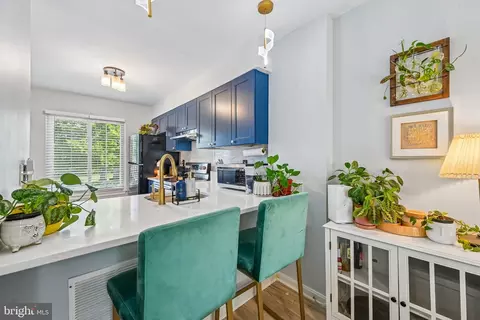Kitchen - 6939 Rockfield Rd, Windsor Mill, MD 21244 photo 4 of 4