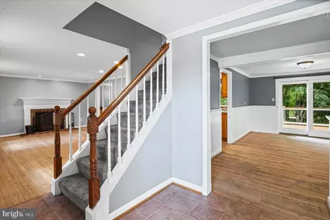 Entry Way - 3914 Millner Rd, Nottingham, MD 21236 photo 1 of 3