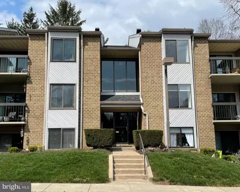 2 Glenamoy Rd #101, Lutherville Timonium, MD 21093