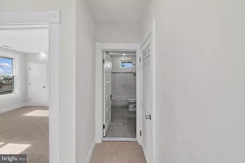 Entry Way - 1265 Stevens Ave, Halethorpe, MD 21227 photo 8 of 10