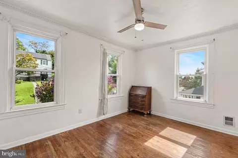 Bedroom - 7 Maple Ave, Baltimore, MD 21206 photo 2 of 4