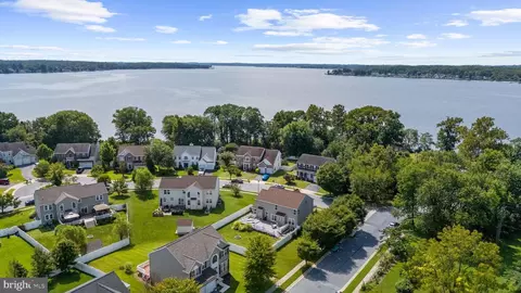 View/Area - 1213 Maritime Cir, Essex, MD 21221 photo 7 of 15