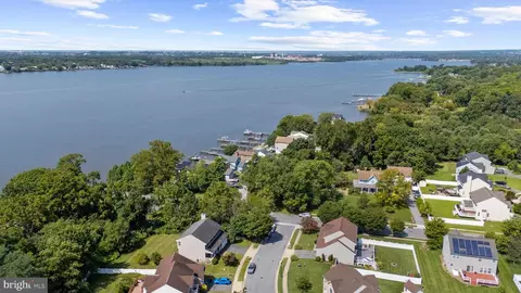 View/Area - 1213 Maritime Cir, Essex, MD 21221 photo 9 of 15