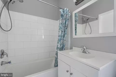 Bath - 6901 Chippewa Dr, Baltimore, MD 21209 photo 1 of 3
