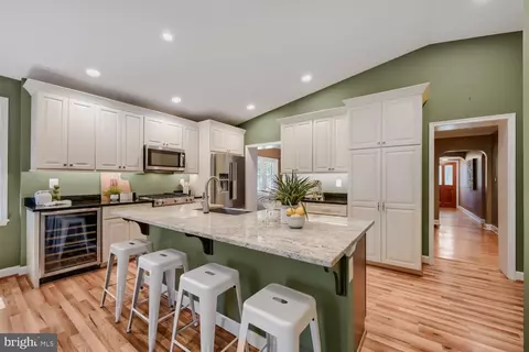 Kitchen - 12329 Eastern Ave, Middle River, MD 21220 photo 1 of 5