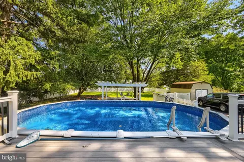 Exterior - 12329 Eastern Ave, Middle River, MD 21220 photo 4 of 6