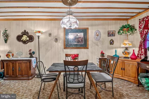 Dining - 928 Dalton Ave, Baltimore, MD 21224 photo 2 of 2