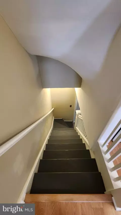 Entry Way - 30 Flagship, Dundalk, MD 21222 photo 3 of 3