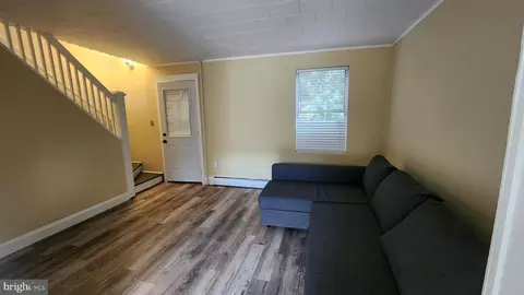 Entry Way - 30 Flagship, Dundalk, MD 21222 photo 2 of 3