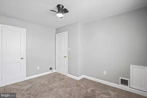Bedroom - 2151 Vailthorn Rd, Middle River, MD 21220 photo 1 of 3