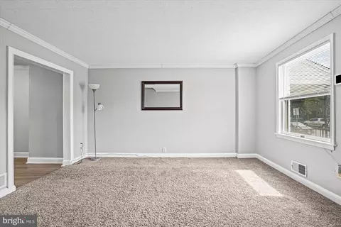 Living - 2151 Vailthorn Rd, Middle River, MD 21220 photo 1 of 2