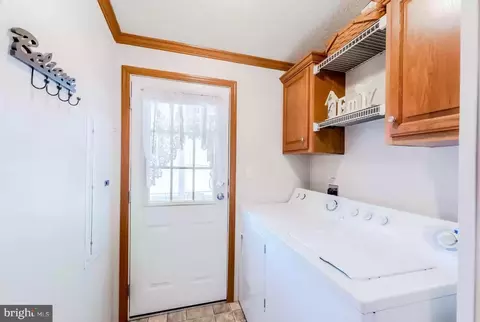3501 Honeysuckle Ln, Middle River, MD 21220 photo 18