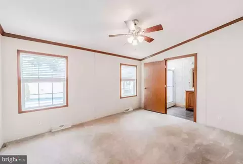 3501 Honeysuckle Ln, Middle River, MD 21220 photo 17