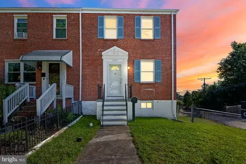 1707 Pin Oak Rd, Parkville, MD 21234