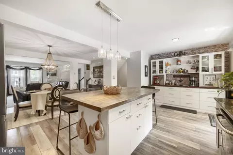 Kitchen - 2510 Sycamore Ave, Sparrows Point, MD 21219 photo 3 of 6