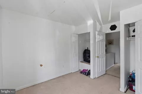 Bedroom - 117 Bourbon Ct, Parkville, MD 21234 photo 4 of 4