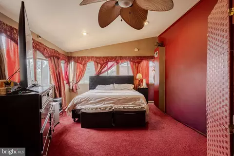 Bedroom - 5705 Daybreak Ter, Baltimore, MD 21206 photo 1 of 8