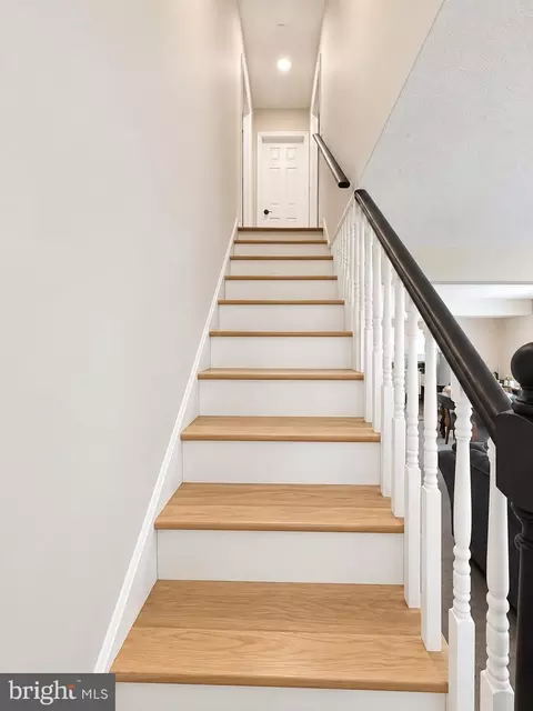 Entry Way - 3117 Sollers Pt, Dundalk, MD 21222 photo 1 of 1