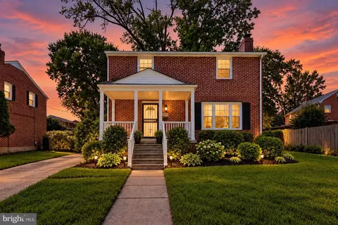 6410 Laurel Dr, Baltimore, MD 21207