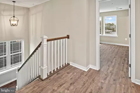 Entry Way - 7305 Geise Ave, Sparrows Point, MD 21219 photo 3 of 4