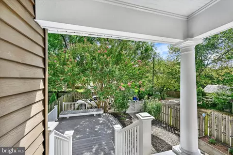 Exterior - 332 Ridge Ave, Towson, MD 21286 photo 3 of 4