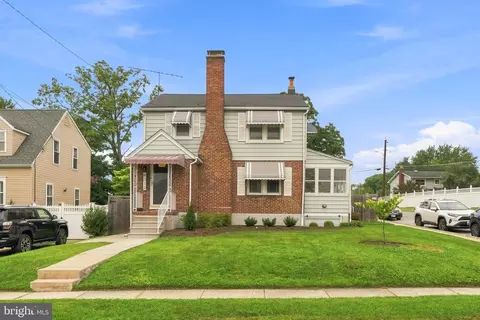 8312 Beryl Rd, Parkville, MD 21234