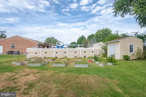 Exterior - 6824 Cornell Rd, Middle River, MD 21220 photo 3 of 5