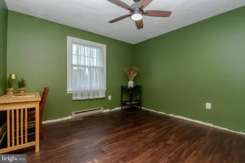 Bedroom - 6824 Cornell Rd, Middle River, MD 21220 photo 5 of 10