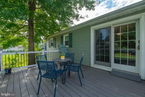 Exterior - 6824 Cornell Rd, Middle River, MD 21220 photo 5 of 5
