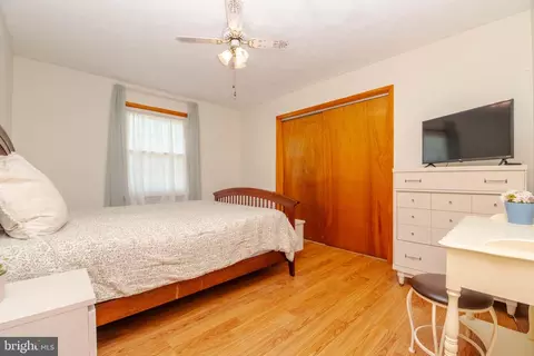 Bedroom - 6824 Cornell Rd, Middle River, MD 21220 photo 1 of 10