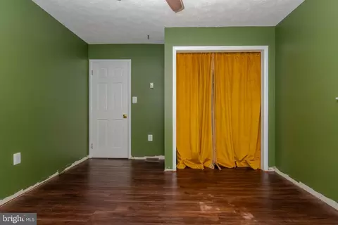 Bedroom - 6824 Cornell Rd, Middle River, MD 21220 photo 6 of 10