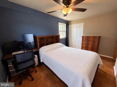 Bedroom - 1033 Circle Dr, Halethorpe, MD 21227 photo 2 of 4