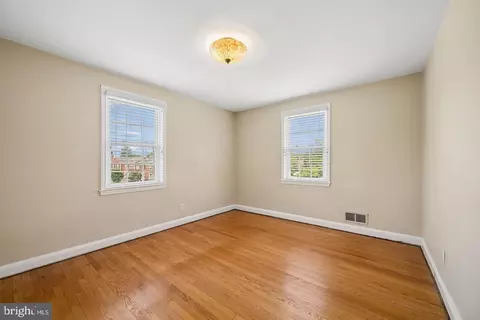 Bedroom - 201 Brandon Rd, Baltimore, MD 21212 photo 1 of 7